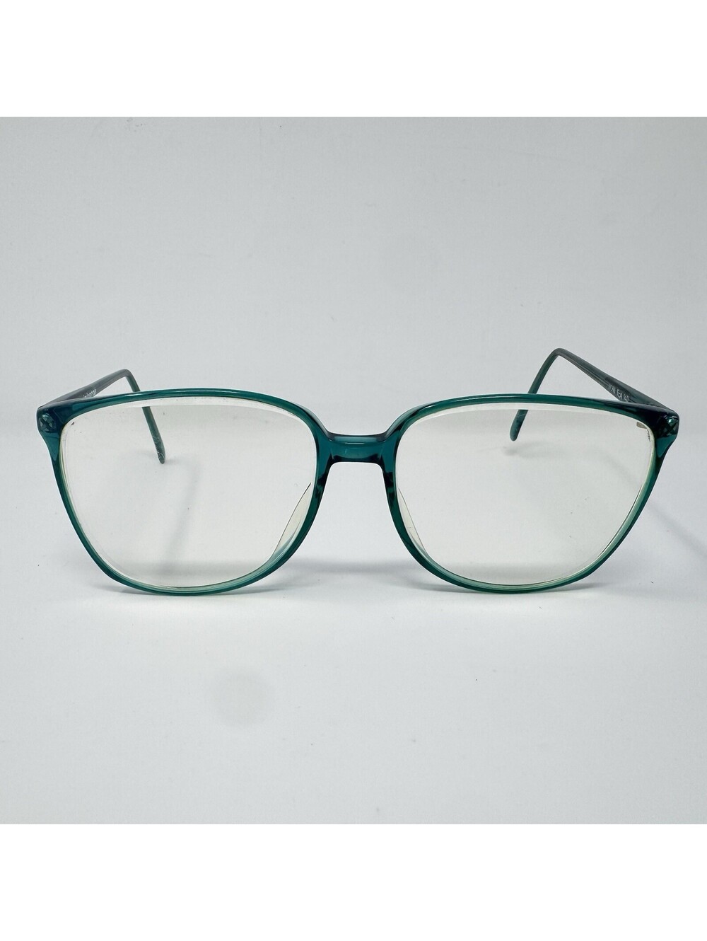 Liz Claiborne HC-60 TEA Eyeglass Frames 54-15-140